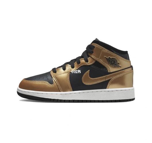 AJ1漆皮黑金即将发售 AJ1漆皮黑金容易皱裂吗