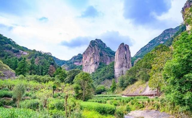 浙江最好玩的景点推荐「浙江十大必玩景点排名」